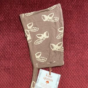 Kate Quinn acorn bamboo hat